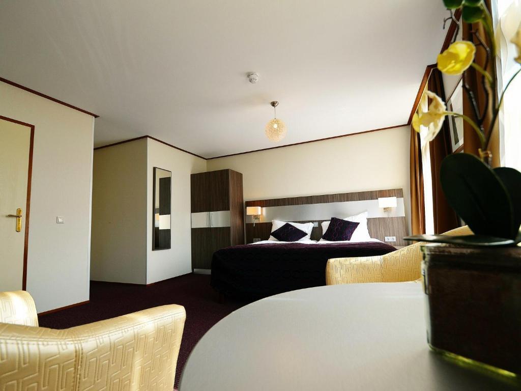 Hotel Faber Hoogezand Chambre photo