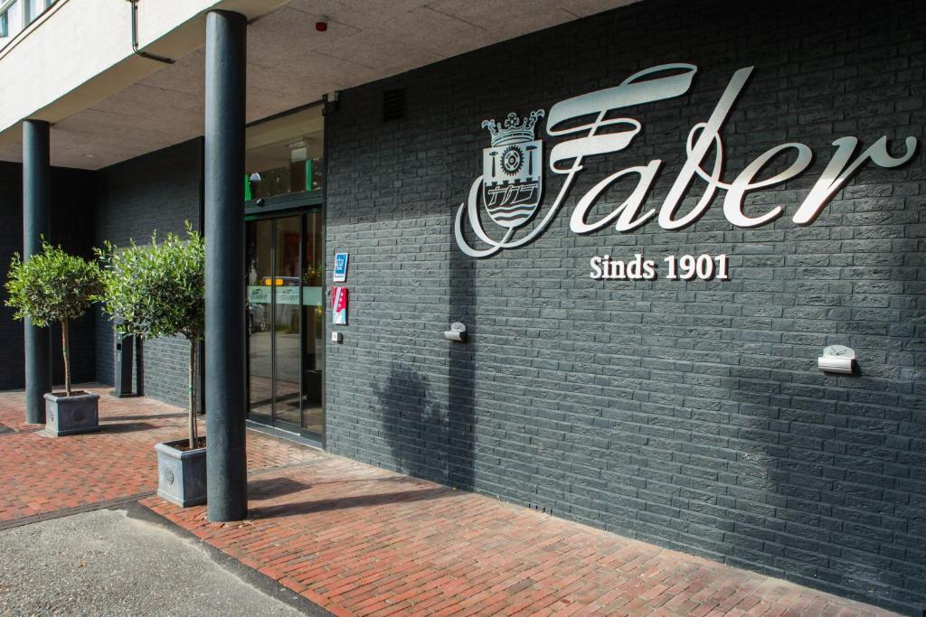 Hotel Faber Hoogezand Extérieur photo