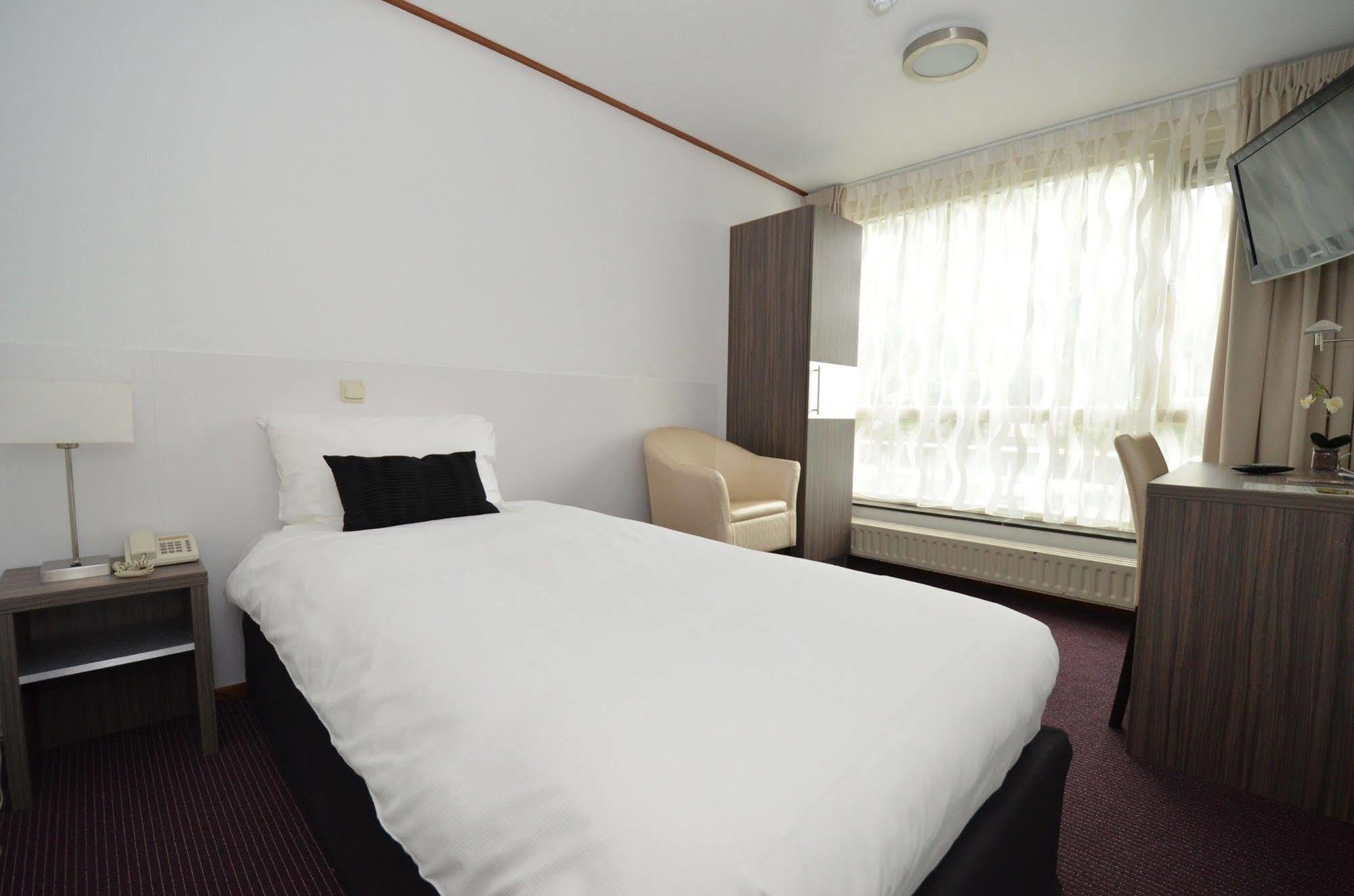 Hotel Faber Hoogezand Extérieur photo